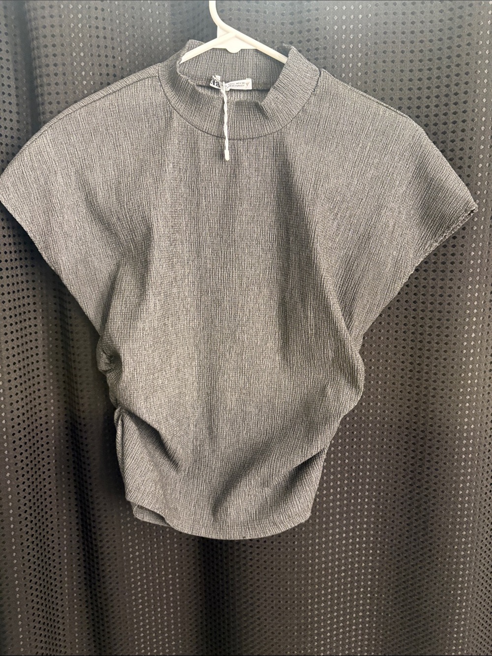 Zara Gray Ribbed Mock Neck Sleeveless Sweatshirt